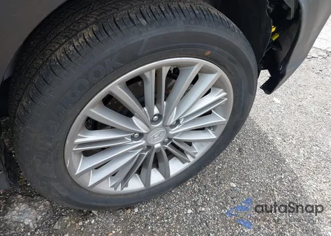 2020 Hyundai Kona Sel z USA, uszkodzony, nr VIN KM8K2CAA1LU402789